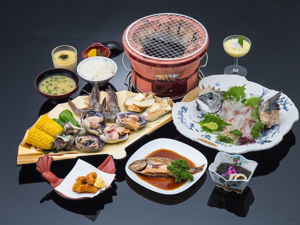 OYO旅館 恋路ヶ浜 黒潮 田原 伊良湖 名古屋