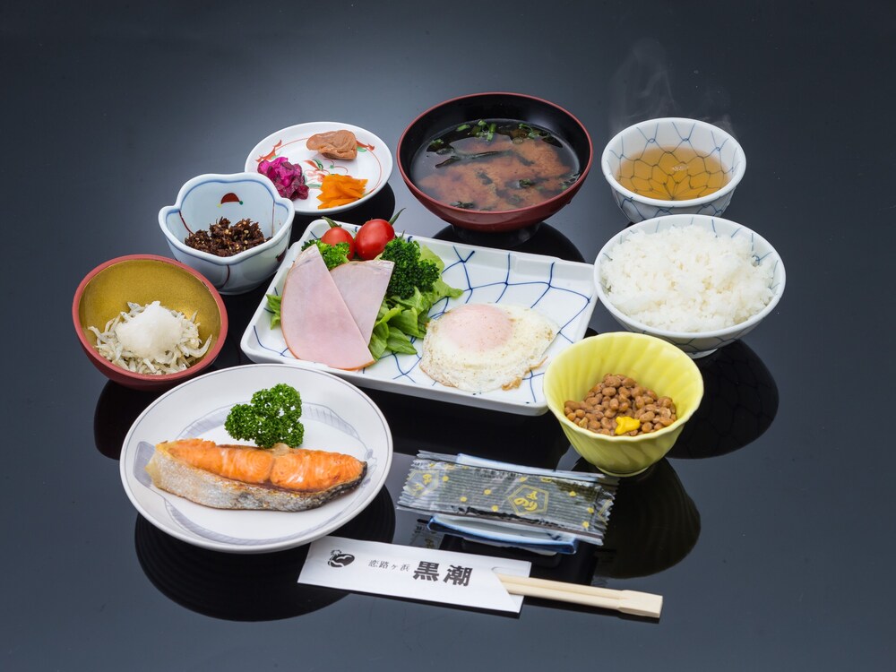 OYO旅館 恋路ヶ浜 黒潮 田原 伊良湖 名古屋