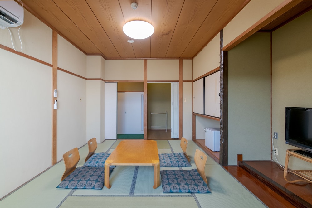 OYO旅館 恋路ヶ浜 黒潮 田原 伊良湖 名古屋