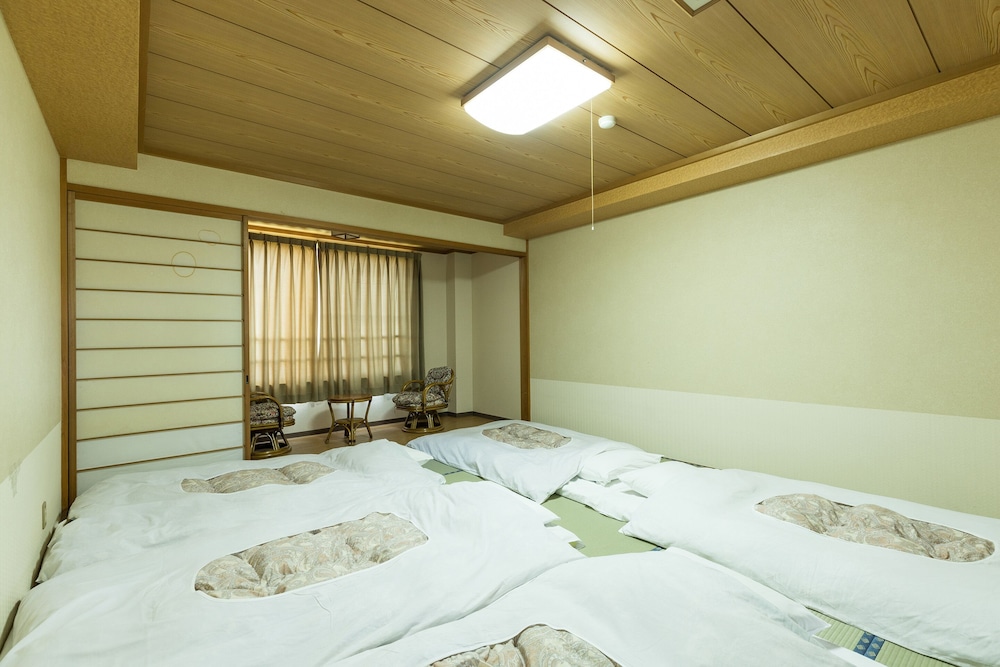 OYO 旅館 高峰荘 篠島 名古屋