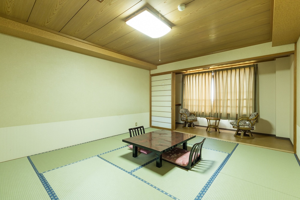 OYO 旅館 高峰荘 篠島 名古屋