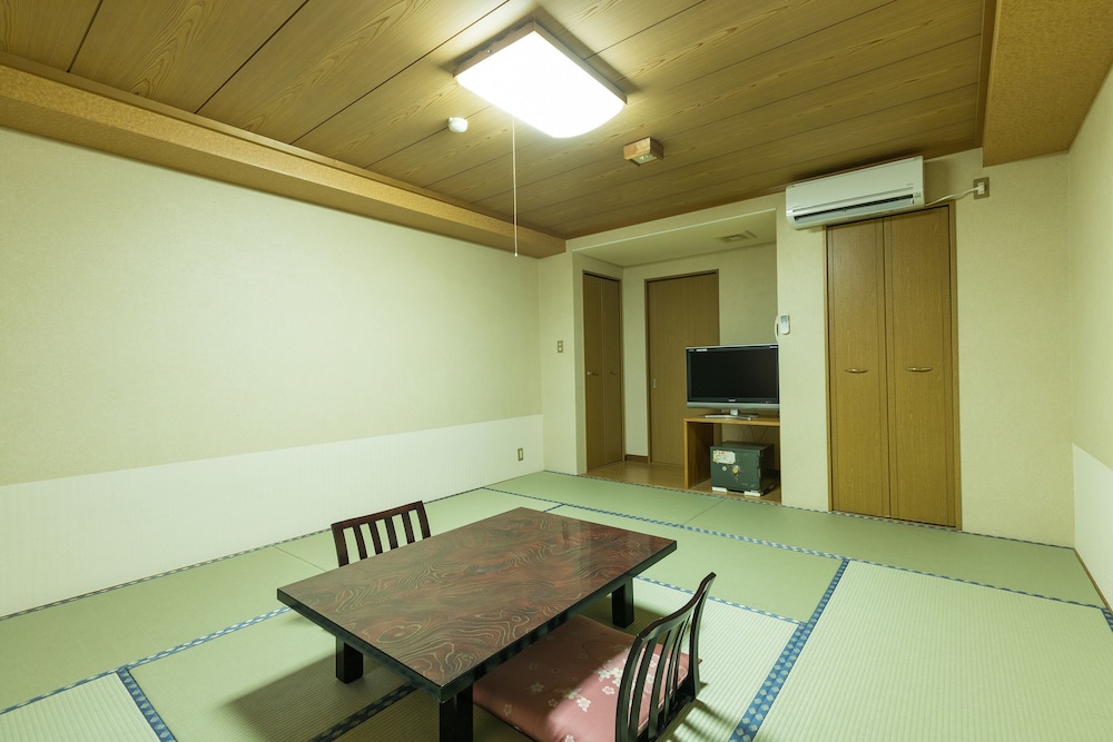 OYO 旅館 高峰荘 篠島 名古屋