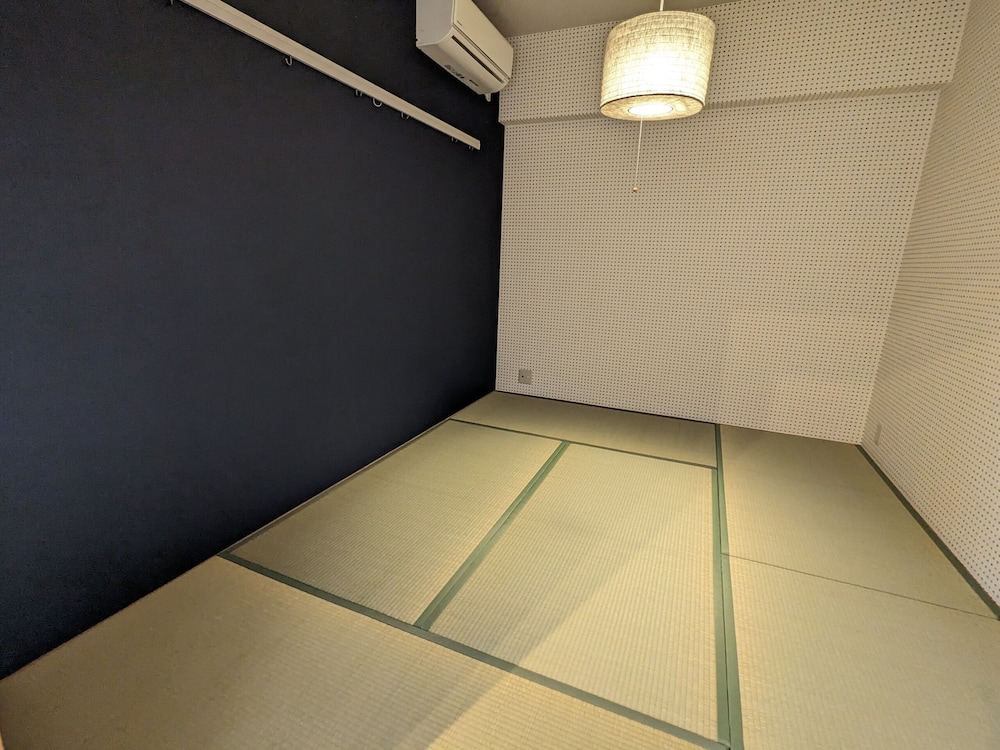 PRAVAFOR JOSAI APARTMENT 名古屋
