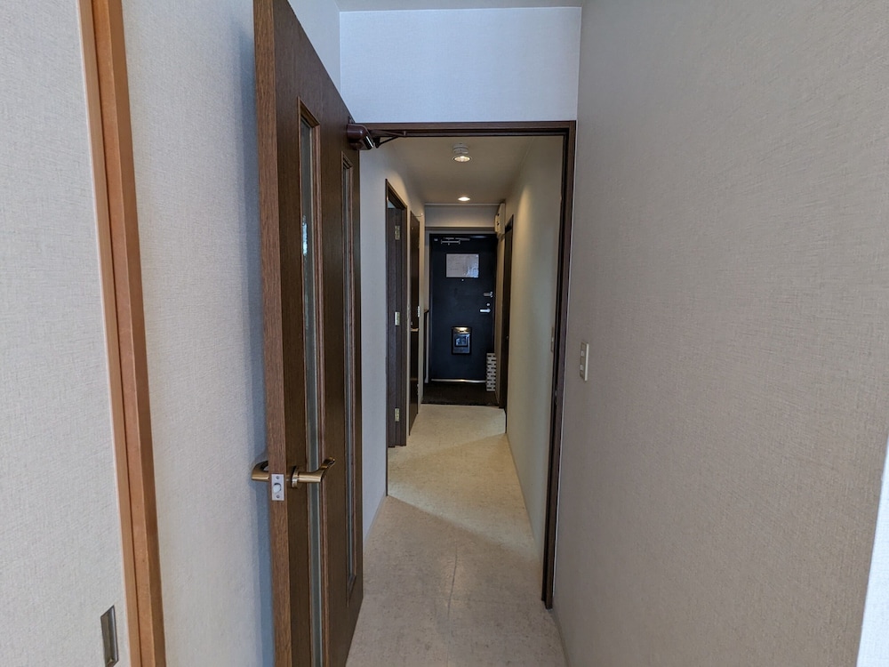 PRAVAFOR JOSAI APARTMENT 名古屋