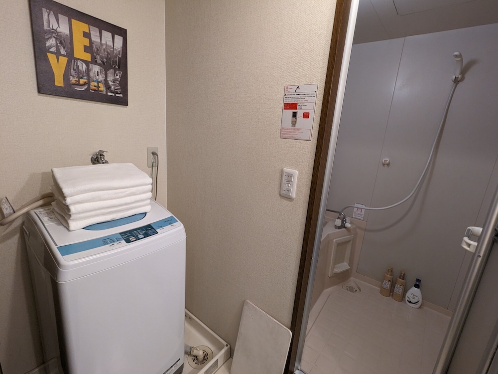 PRAVAFOR JOSAI APARTMENT 名古屋