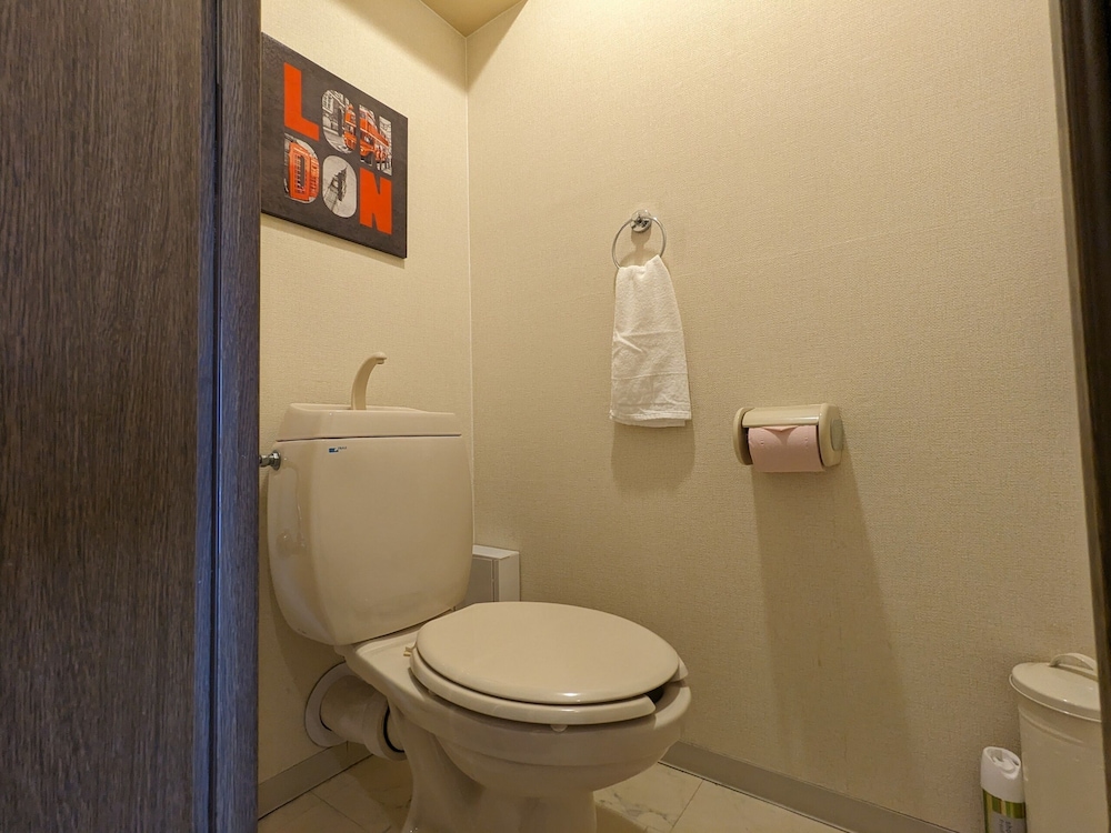 PRAVAFOR JOSAI APARTMENT 名古屋
