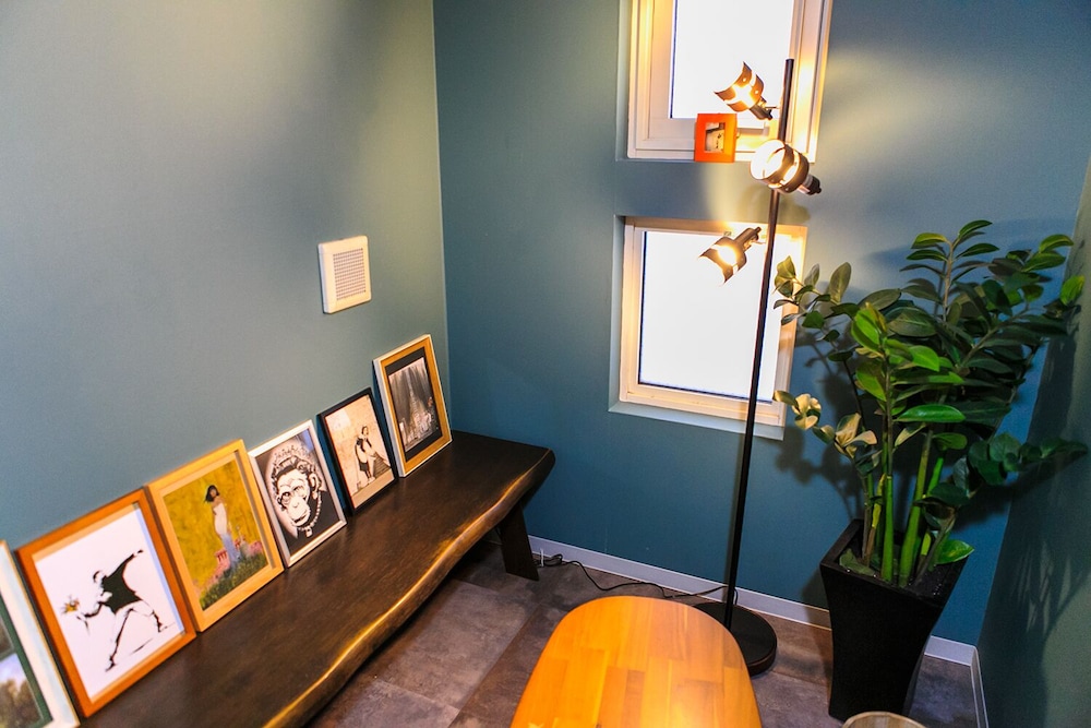 LUXE DEMEURE APARTMENT 名古屋