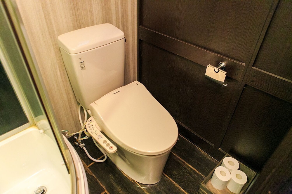 LUXE DEMEURE APARTMENT 名古屋