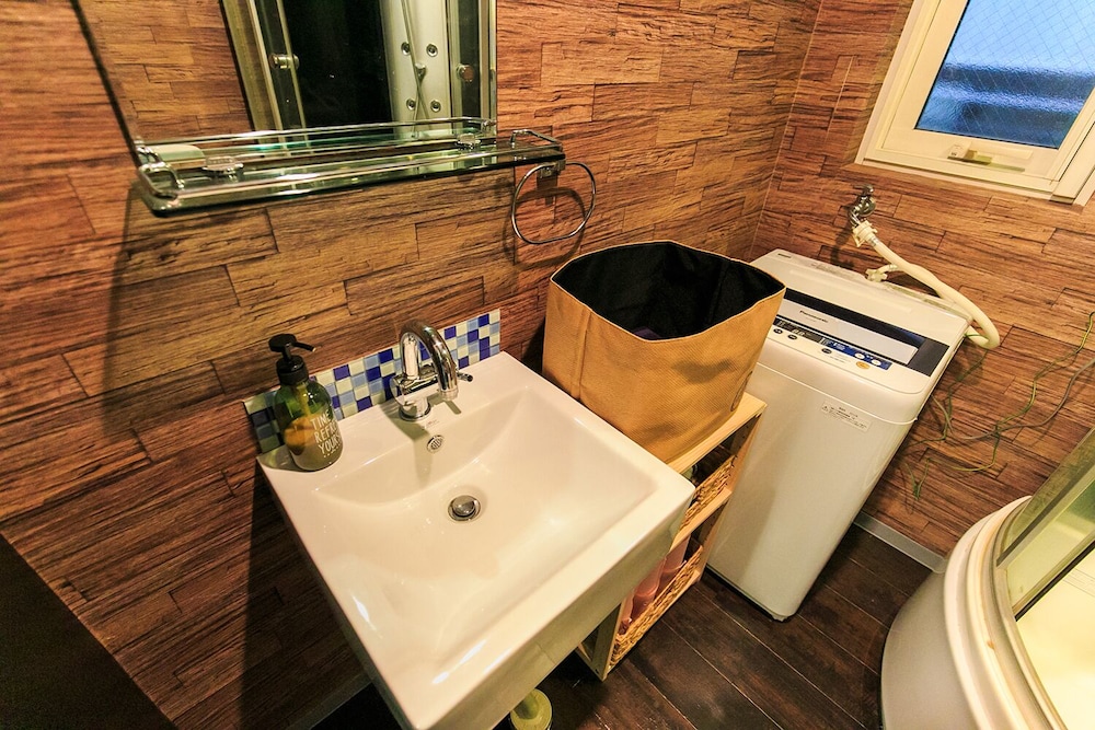 LUXE DEMEURE APARTMENT 名古屋