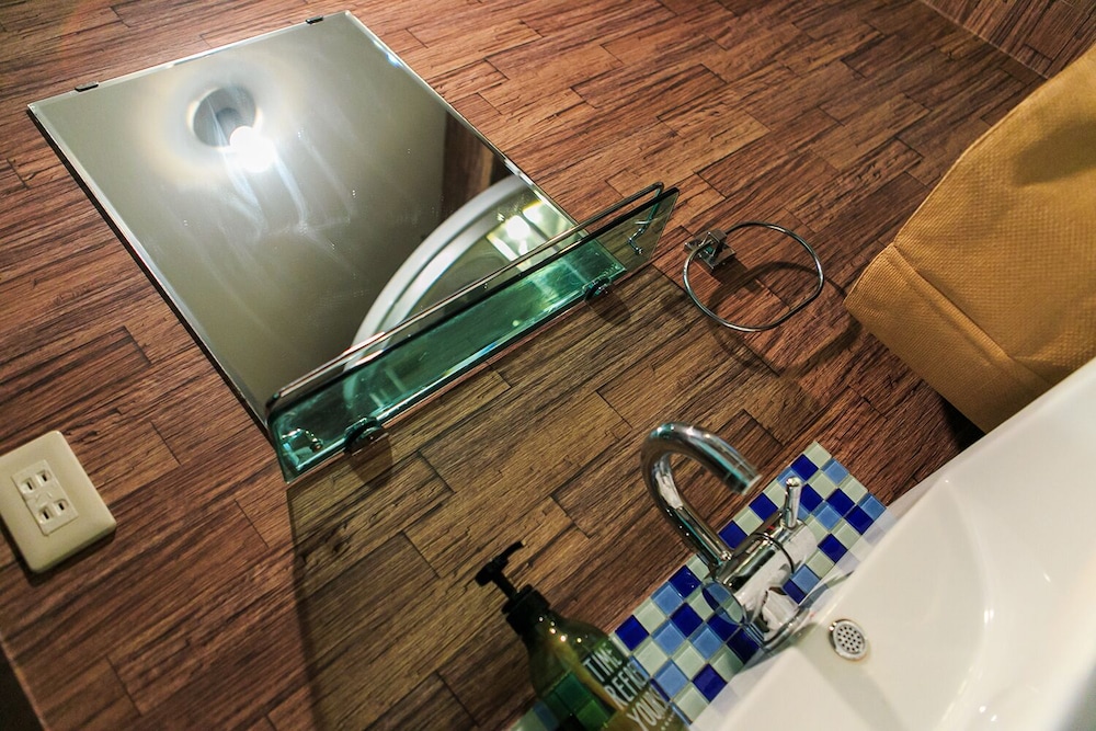 LUXE DEMEURE APARTMENT 名古屋