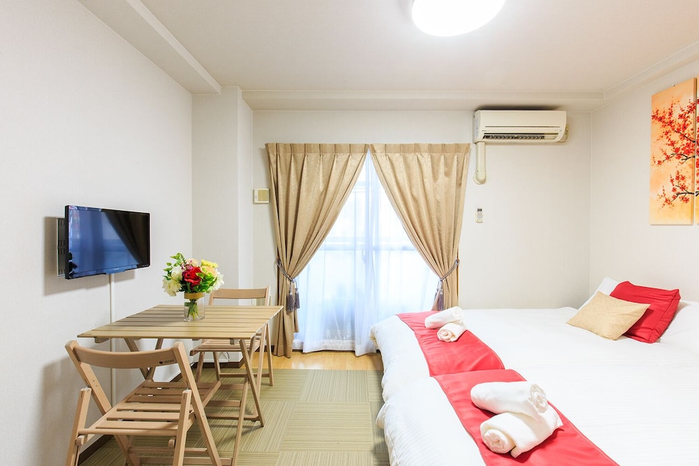 TRUST NAGOYA APARTMENT 名古屋