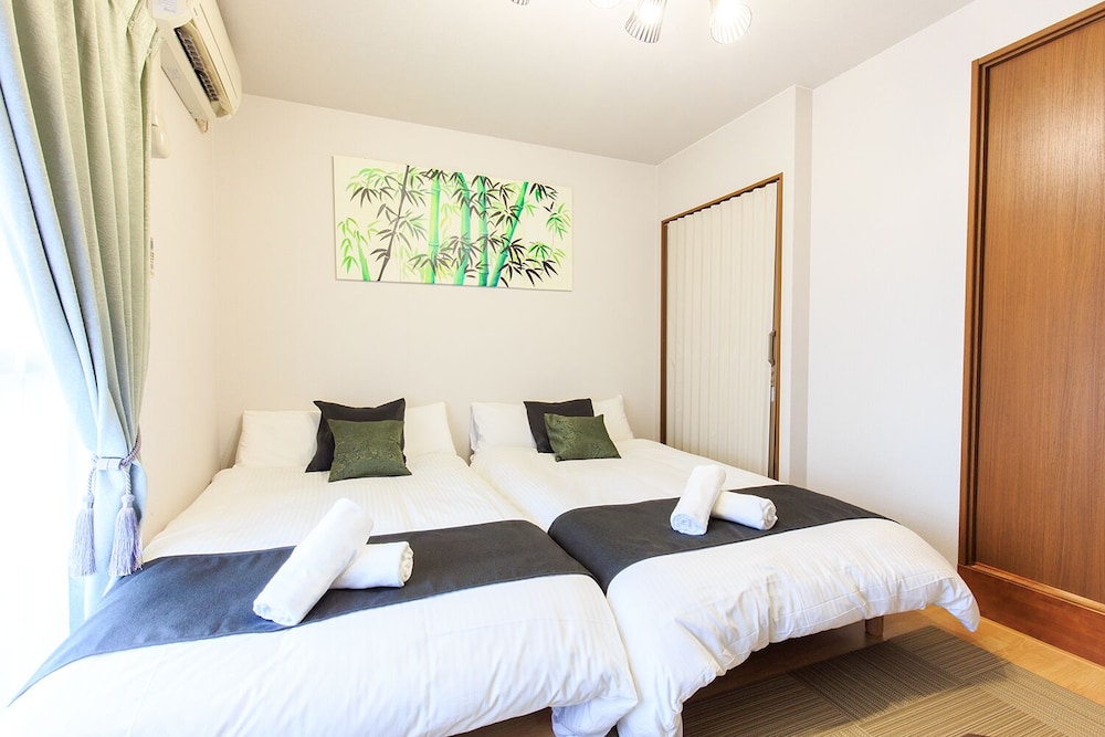 TRUST NAGOYA APARTMENT 名古屋