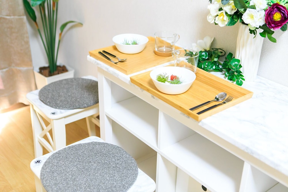 TRUST NAGOYA APARTMENT 名古屋