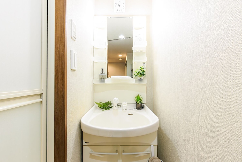 TRUST NAGOYA APARTMENT 名古屋