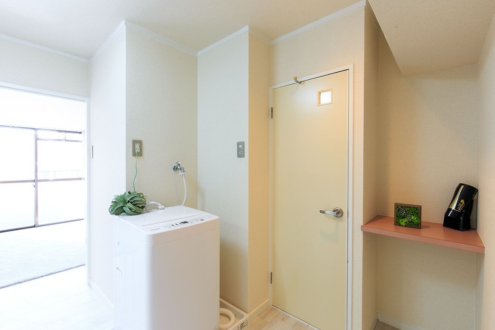 PRAZER APARTMENT 名古屋