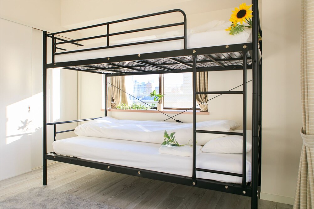 PRAZER APARTMENT 名古屋