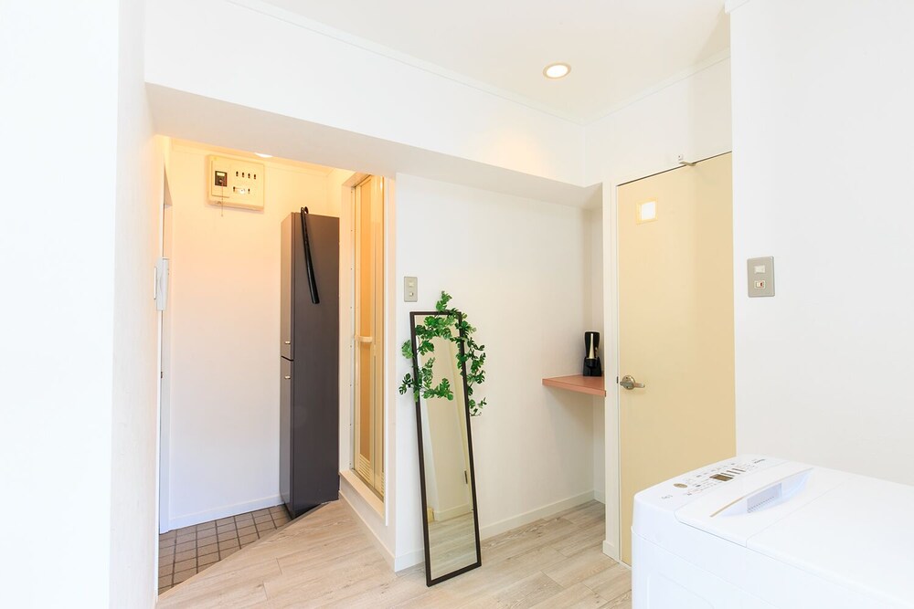 PRAZER APARTMENT 名古屋