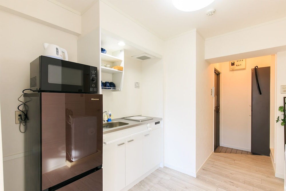 PRAZER APARTMENT 名古屋