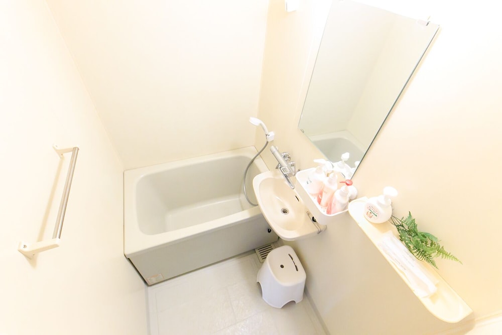 PRAZER APARTMENT 名古屋