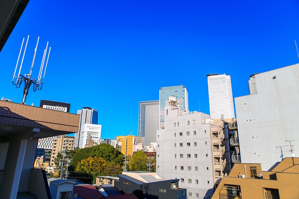 PRAZER APARTMENT 名古屋