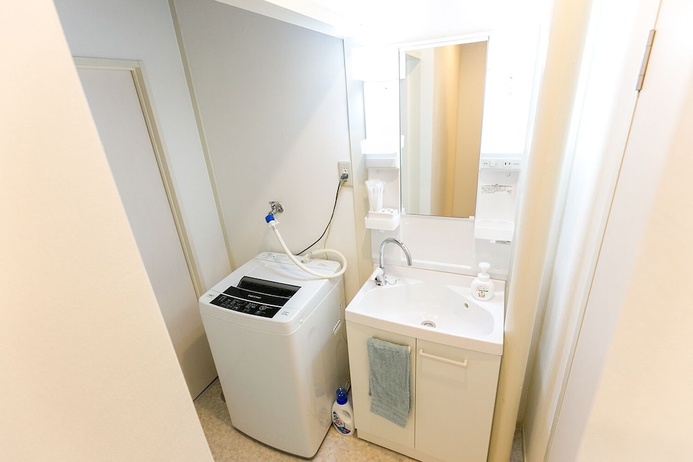 VIVA APARTMENT YABACHO (002) 名古屋