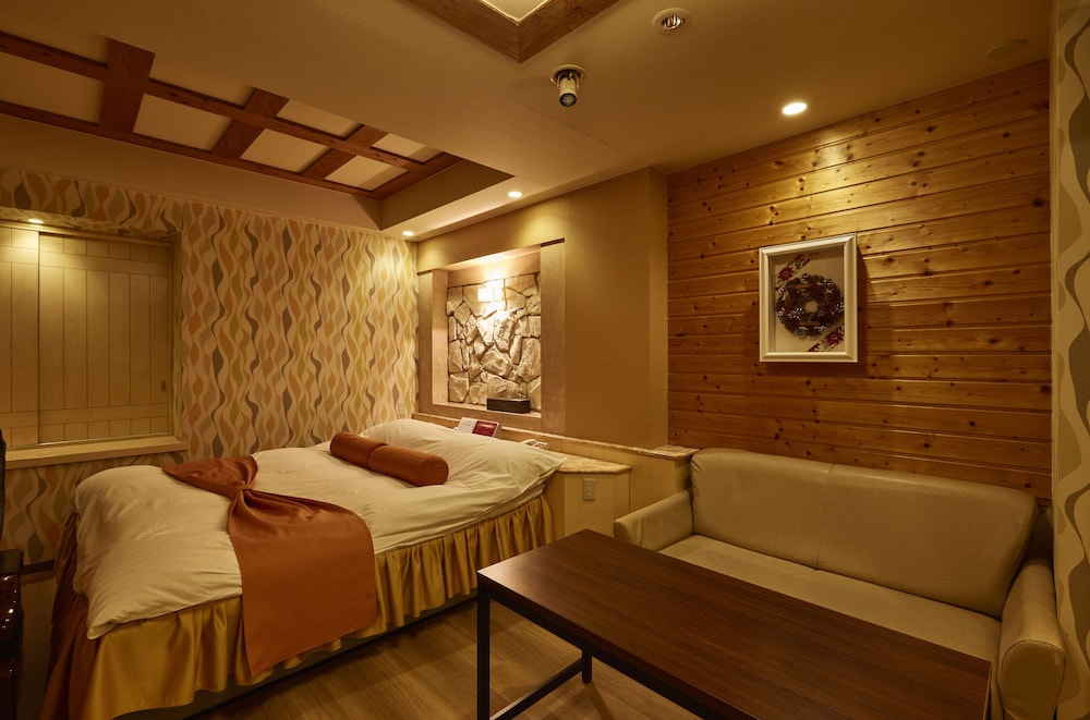 HOTEL CHRISTMAS 一宮 名古屋