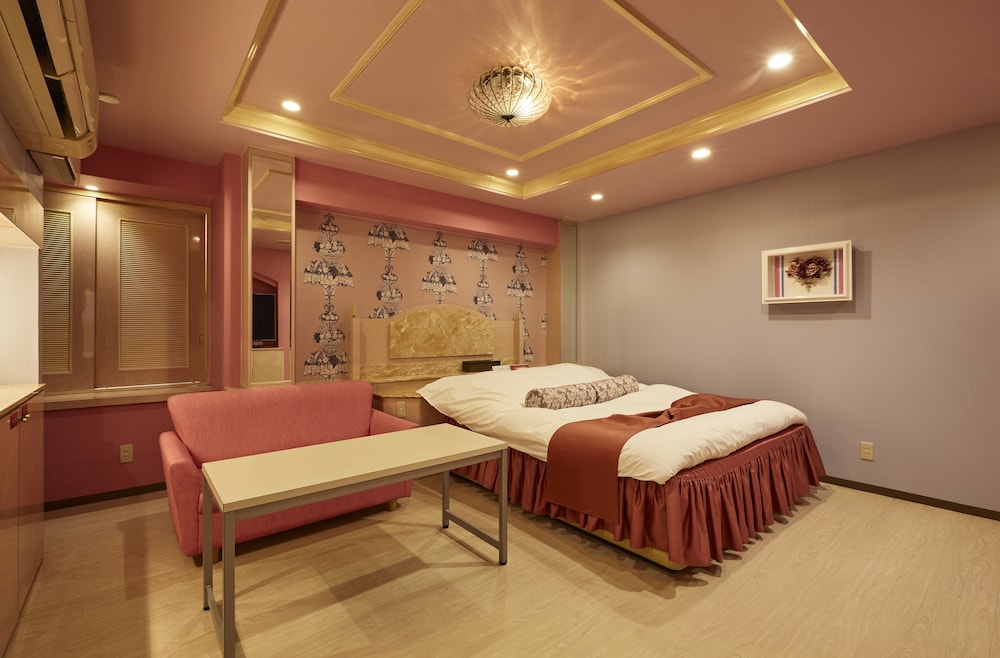 HOTEL CHRISTMAS 一宮 名古屋