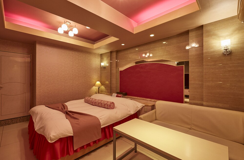 HOTEL CHRISTMAS 一宮 名古屋