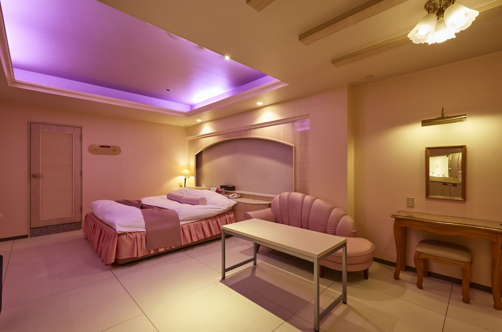 HOTEL CHRISTMAS 一宮 名古屋