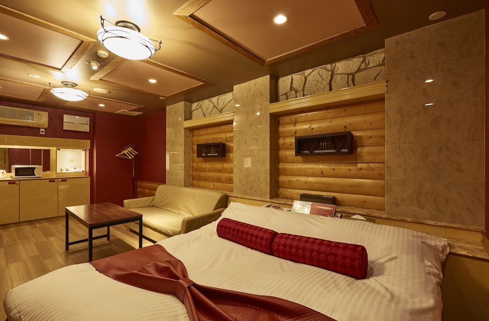 HOTEL CHRISTMAS 一宮 名古屋