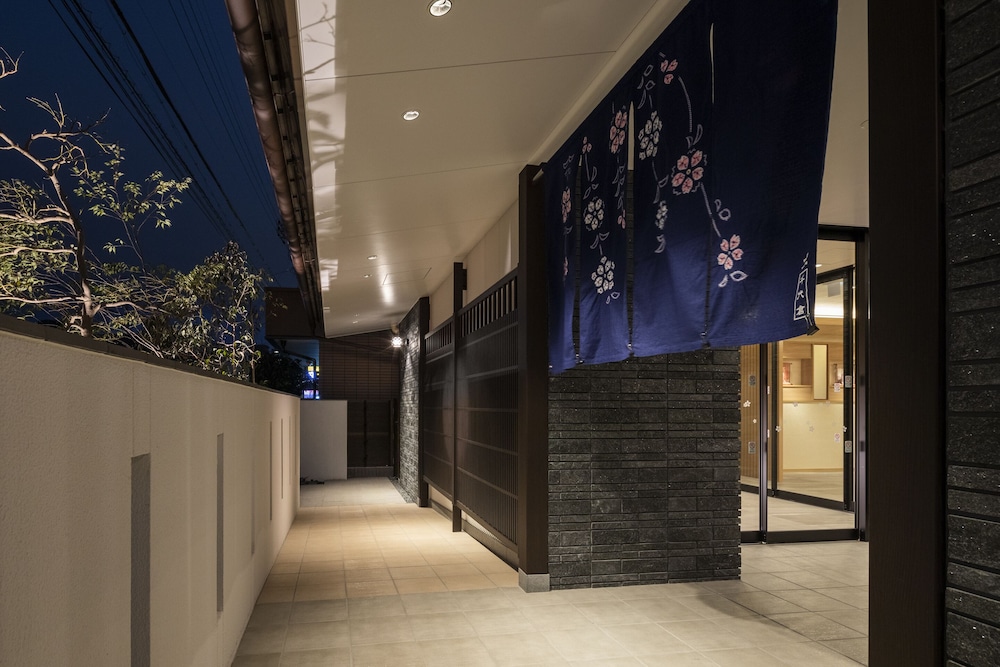 グランドベース名古屋千代倉 名古屋