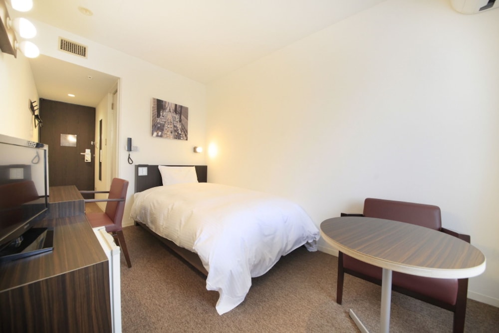 HOTEL PLUMM (ホテル プラム) 横浜