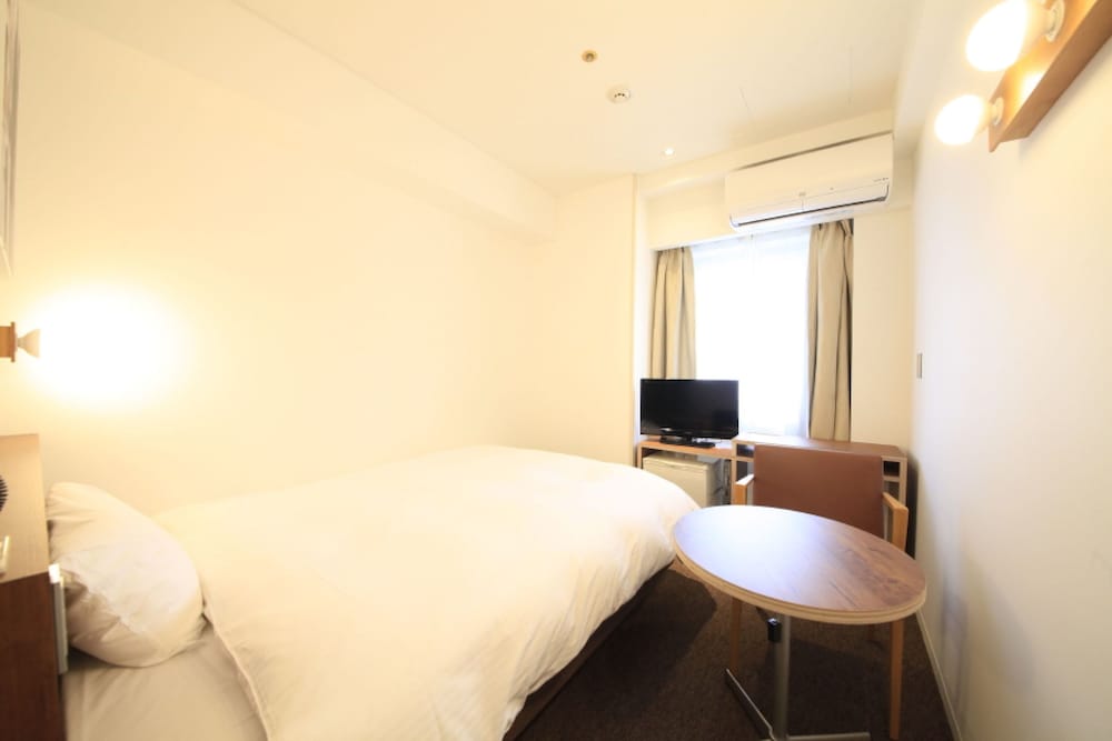 HOTEL PLUMM (ホテル プラム) 横浜