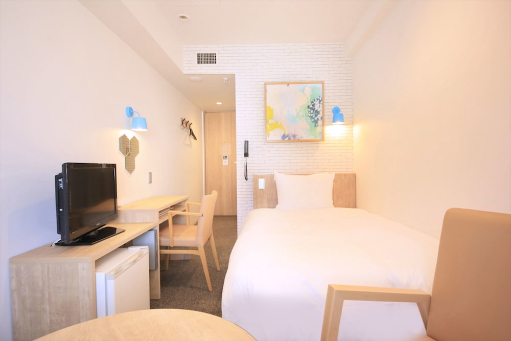 HOTEL PLUMM (ホテル プラム) 横浜