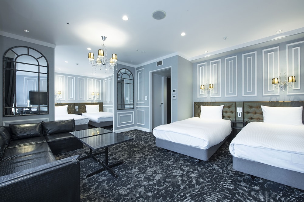 HOTEL PLUMM (ホテル プラム) 横浜