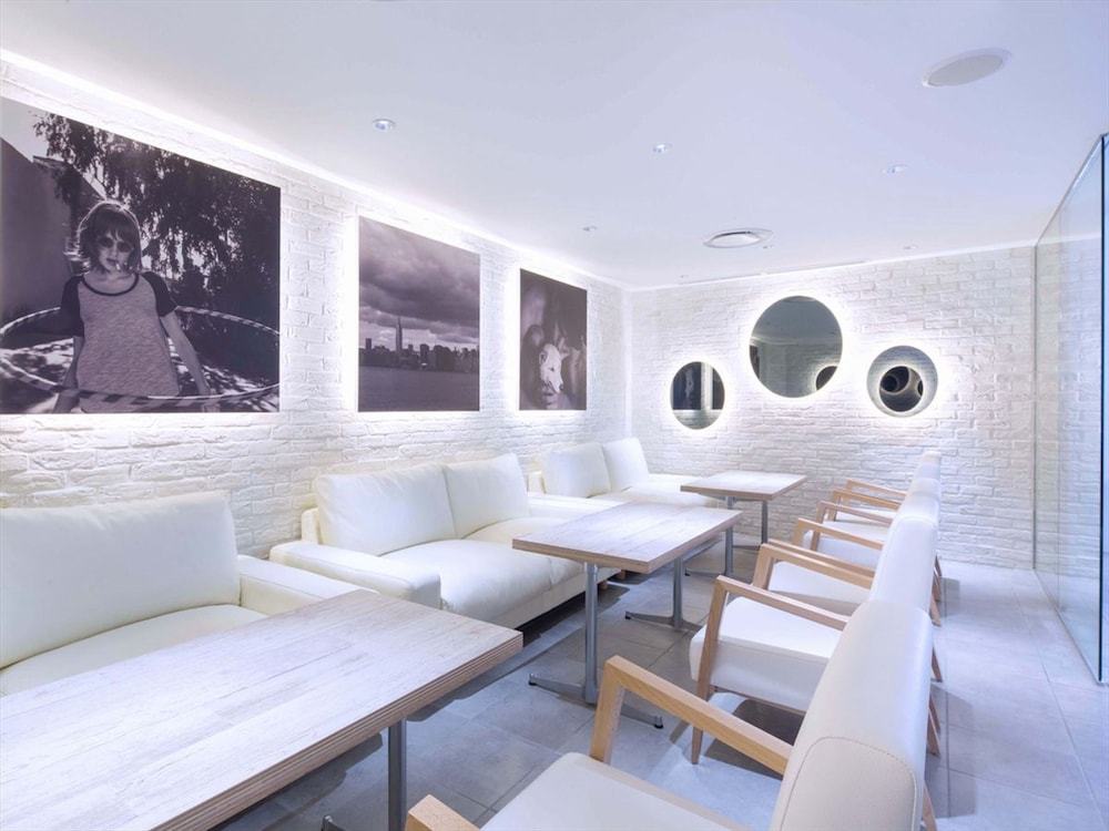 HOTEL PLUMM (ホテル プラム) 横浜