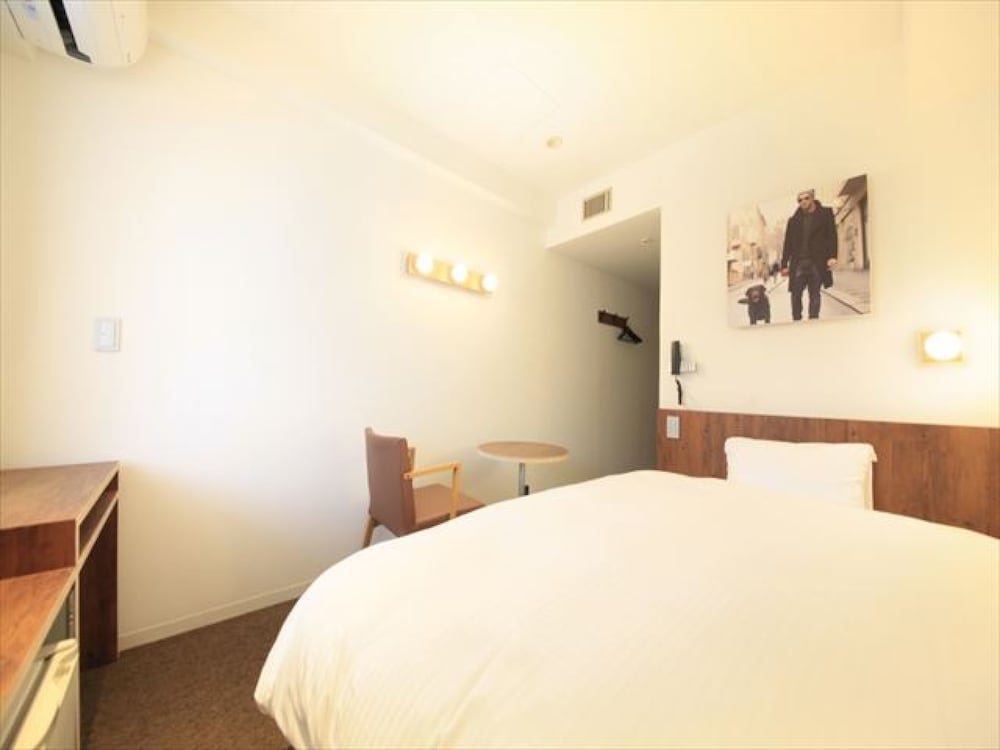 HOTEL PLUMM (ホテル プラム) 横浜