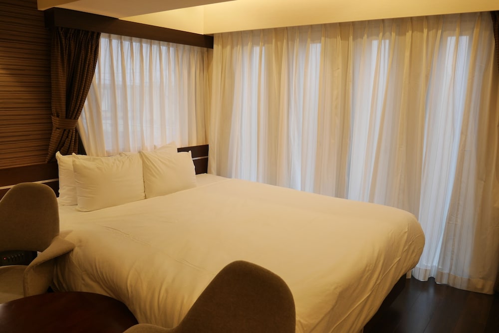 BREATH HOTEL (ブレスホテル) 横浜