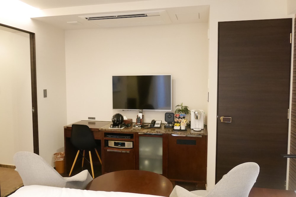 BREATH HOTEL (ブレスホテル) 横浜
