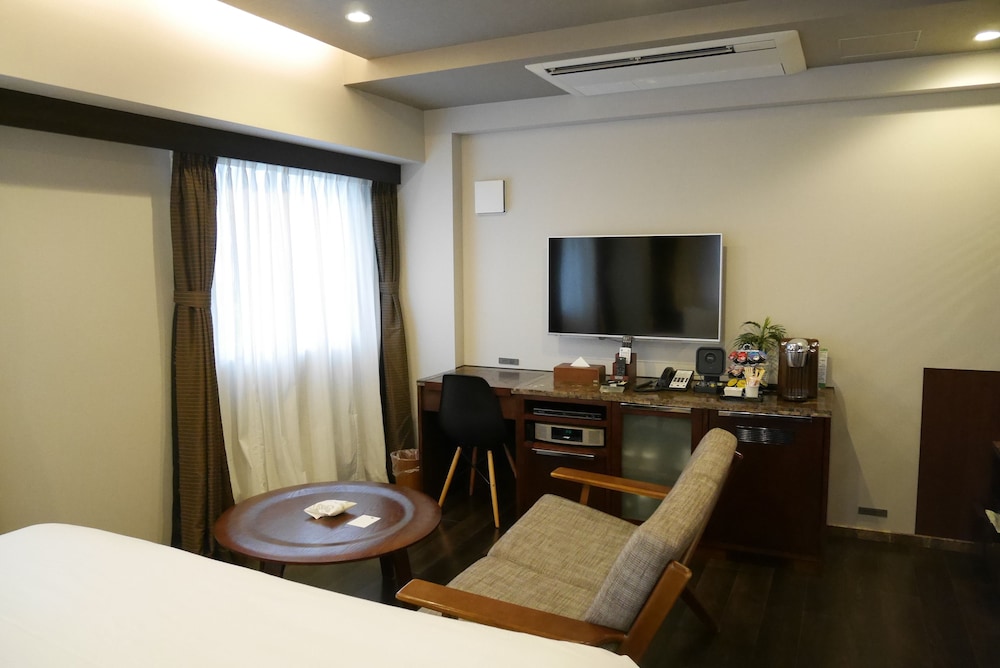 BREATH HOTEL (ブレスホテル) 横浜