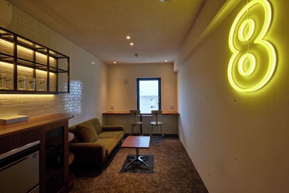 8HOTEL 横浜