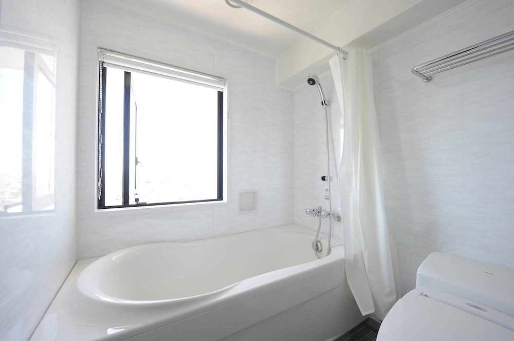 8HOTEL 横浜
