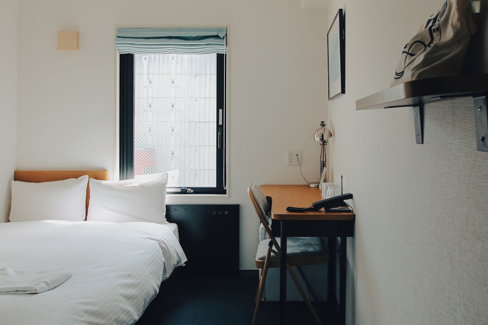 8HOTEL 横浜