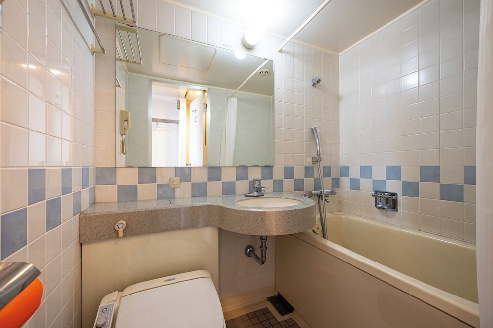 アパホテル〈湘南 辻堂駅前〉 横浜