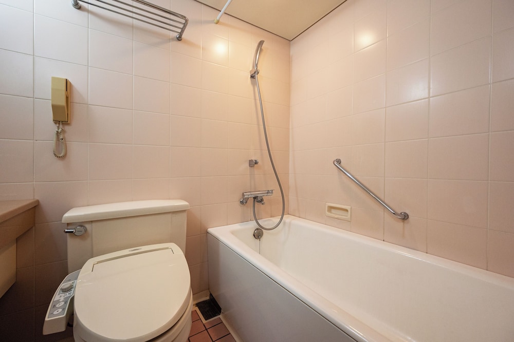 アパホテル〈湘南 辻堂駅前〉 横浜