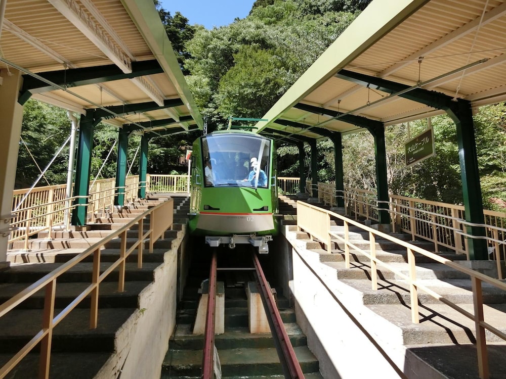 山荘なぎさ 横浜