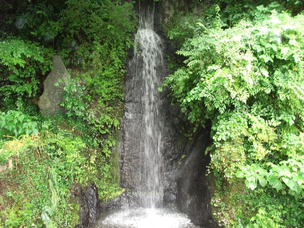 山荘なぎさ 横浜