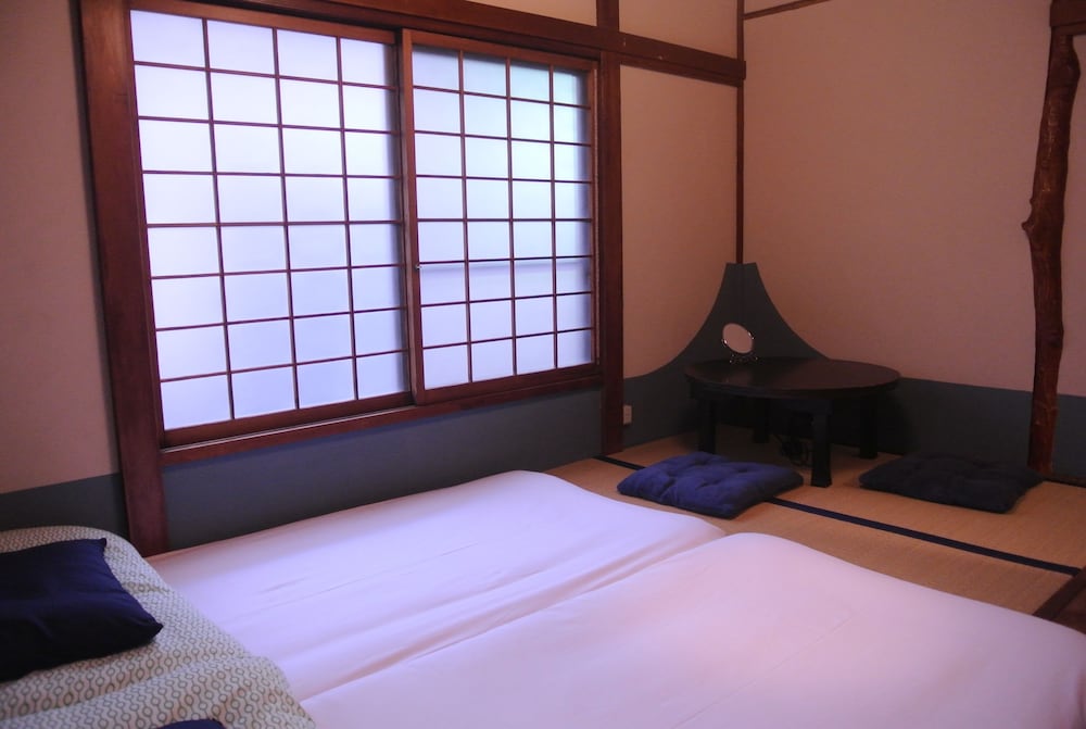 ゲストハウス FUTARENO 横浜