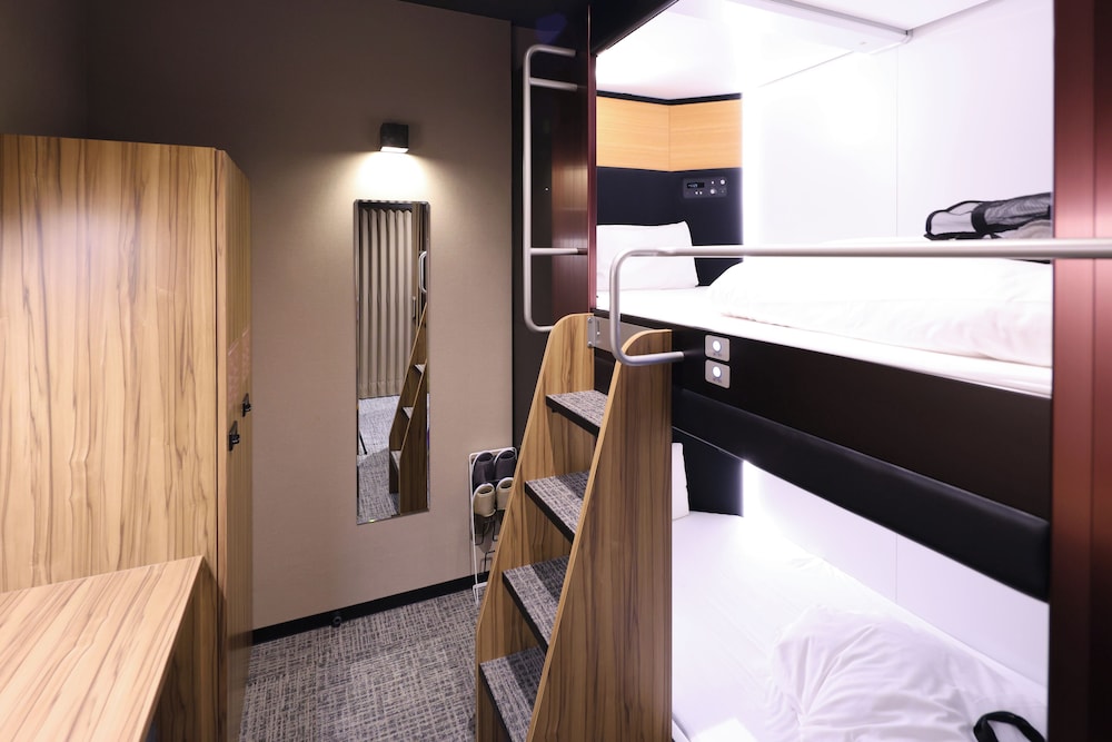 GLOBAL CABIN 横浜中華街 横浜