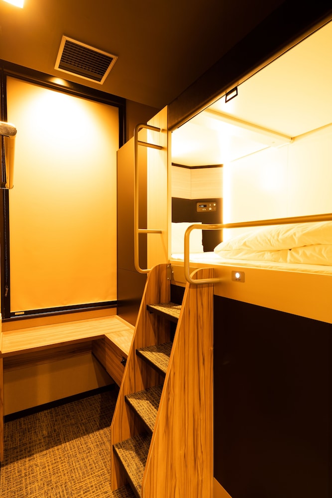 GLOBAL CABIN 横浜中華街 横浜